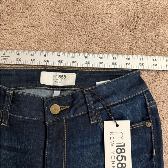 M1858 Jeans Women size 2/26 Dark Blue Amy Boot Bootcut Long Stretch Denim Pants - Picture 3 of 11
